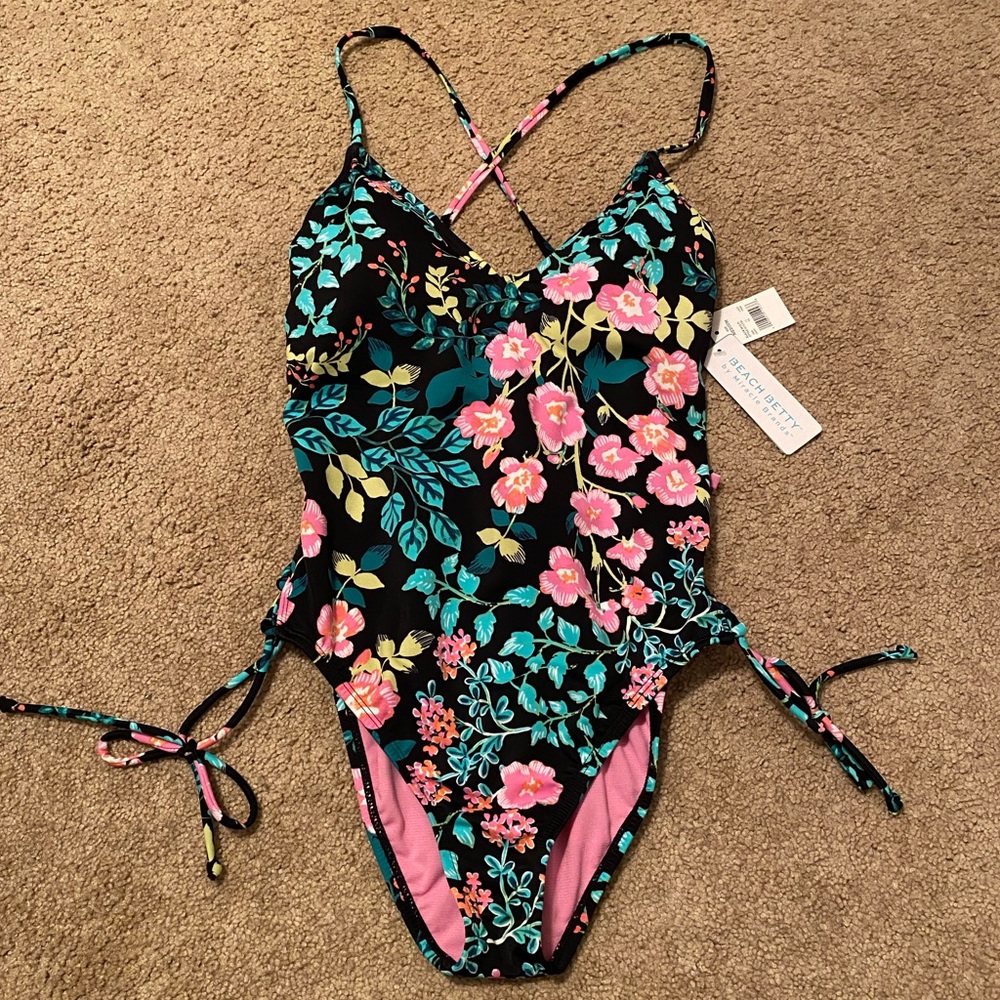 Women’s Slimming Control Lace Up One Pc Swimsuit
